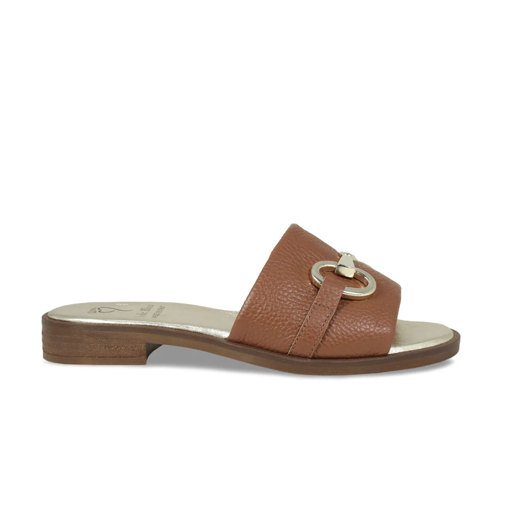Bardot: Tan Leather