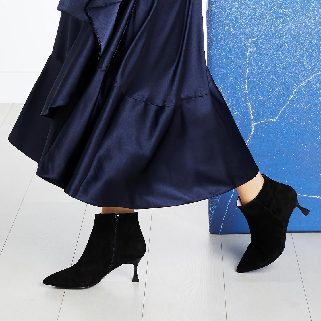 Billie: Black Suede - Image 3