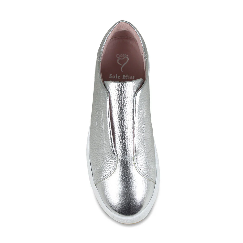 Drama: Silver Leather - Image 5
