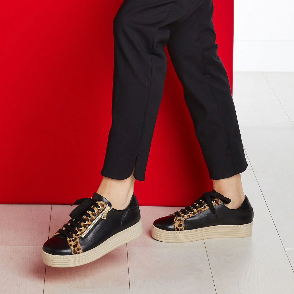 Hampton: Black Leather & Luxe Leopard - Image 6