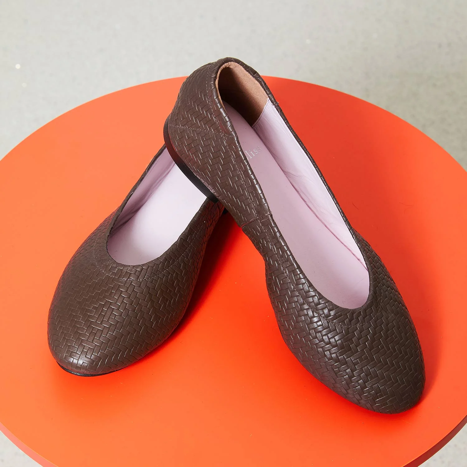 Luna: Mocha Weave Leather - Image 3