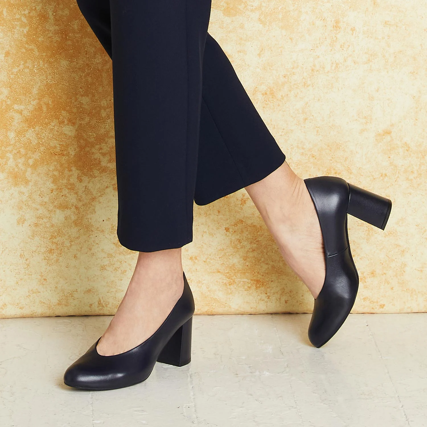 Mia: Navy Leather - Image 4