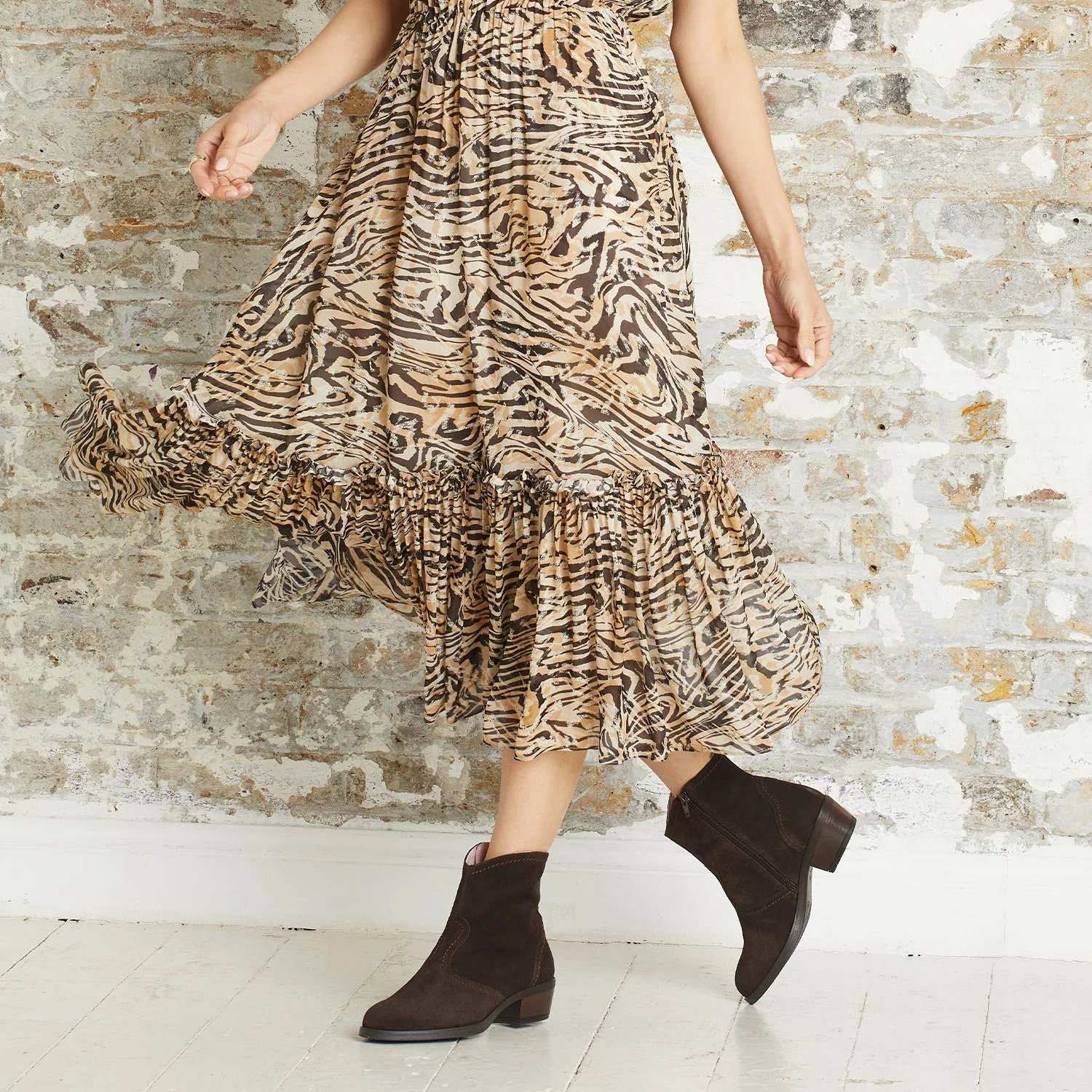 Montana: Chocolate Brown Suede - Image 2