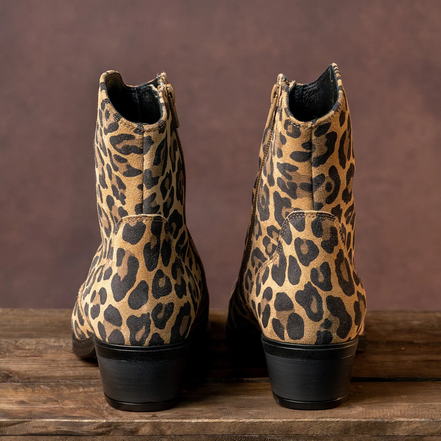 Montana: Luxe Leopard Suede - Image 4