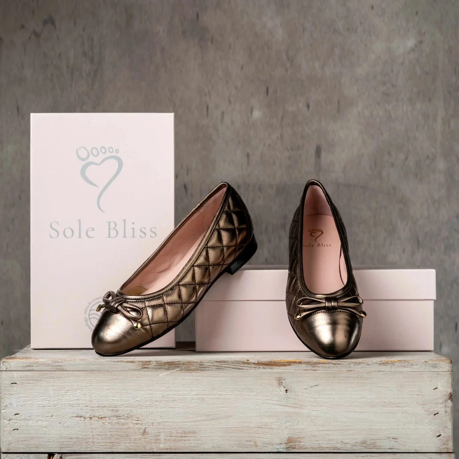 Royal: Bronze Quilted Leather - Image 2