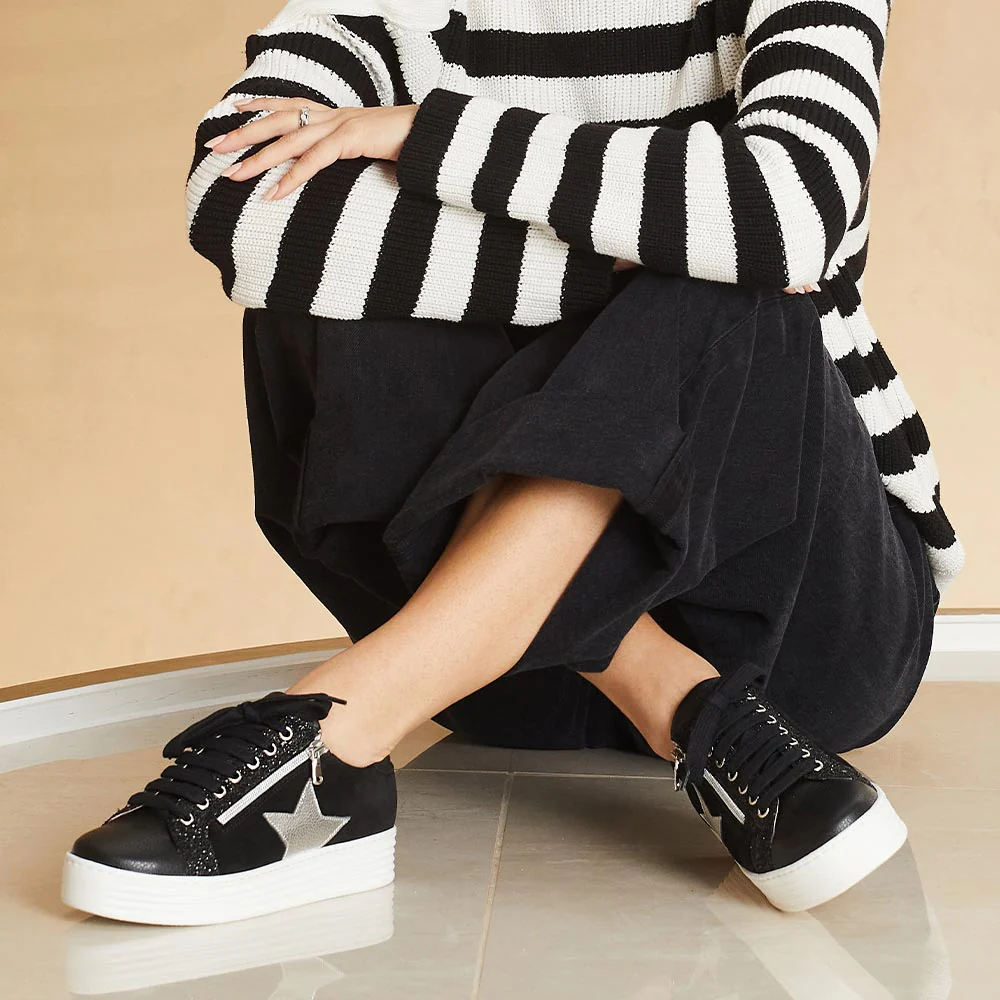 Star: Black Leather & Suede - Image 3
