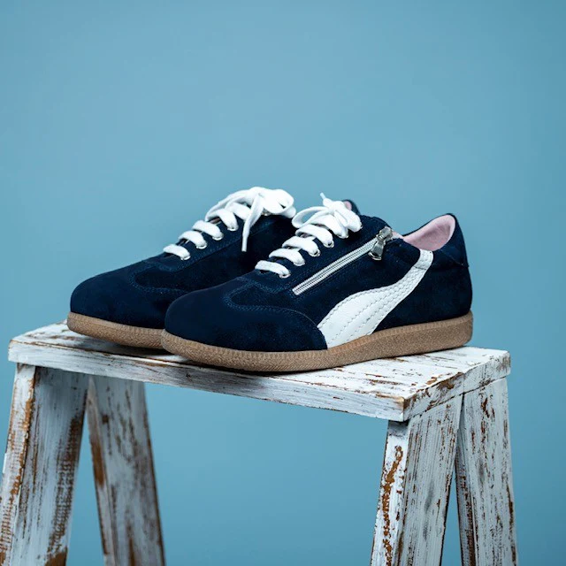 Swirl: Navy Suede - Image 4