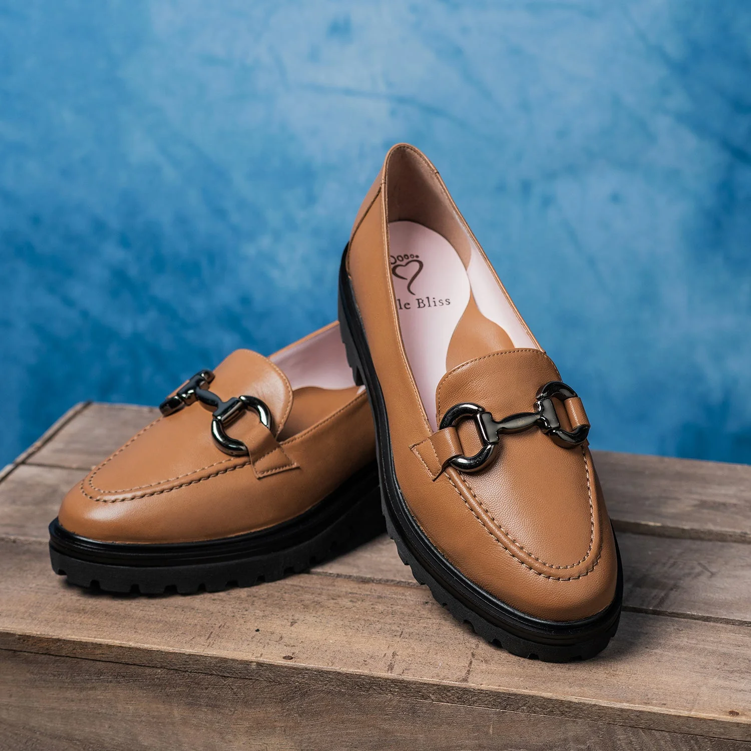 Treasure: Tan Leather - Image 2