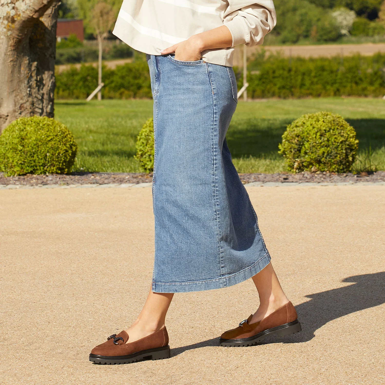 Treasure: Tobacco Suede - Image 5