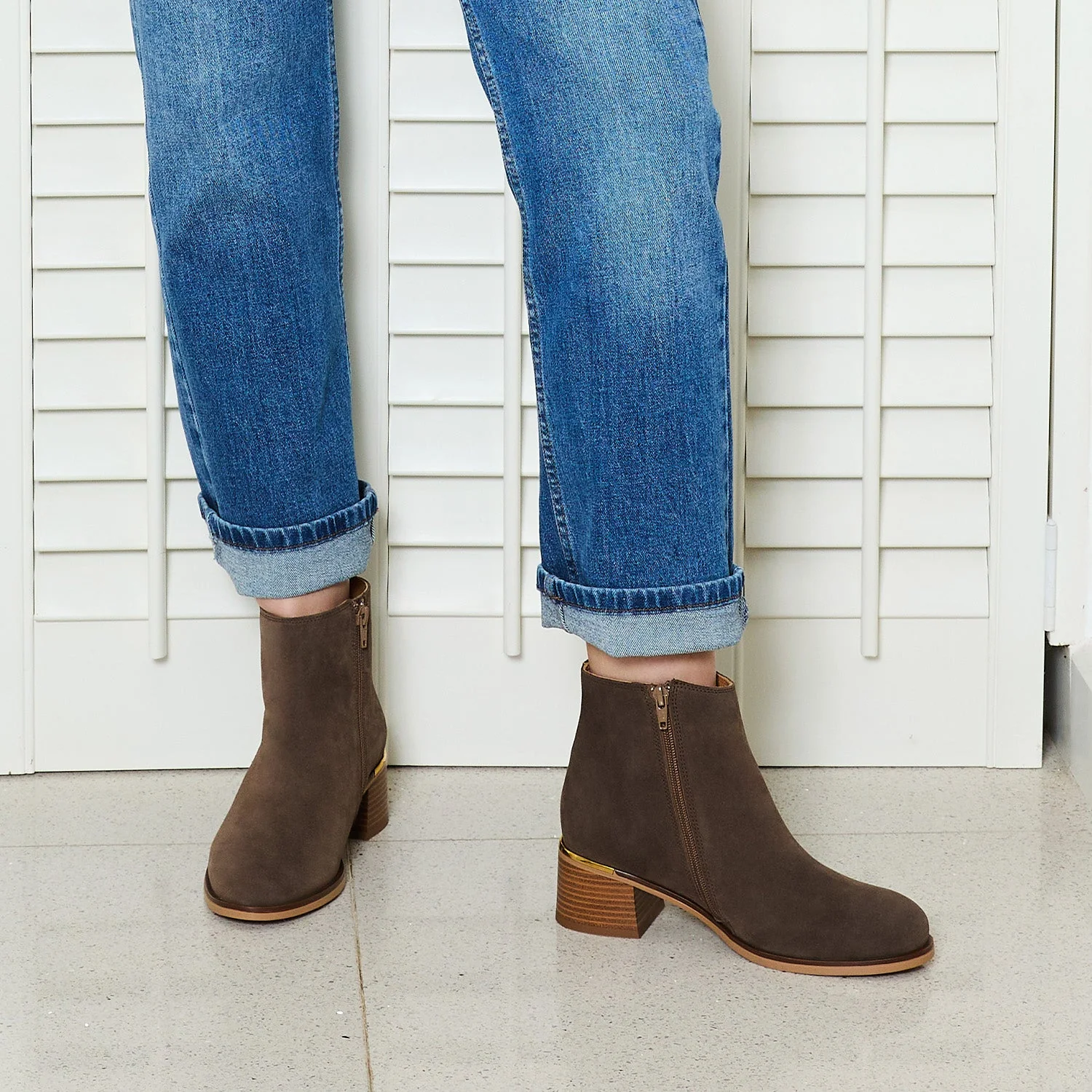 Zen: Taupe Suede - Image 4